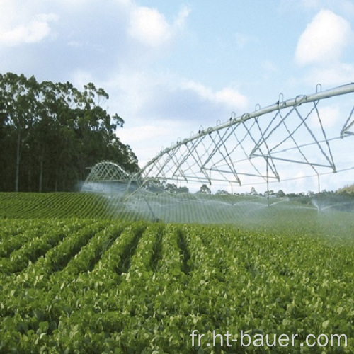 Irrigation par pivot du centre agricole à haute pression